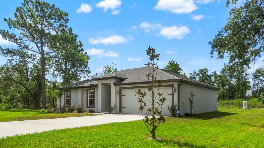 11380 Old Squaw Avenue Weeki Wachee FL 34614