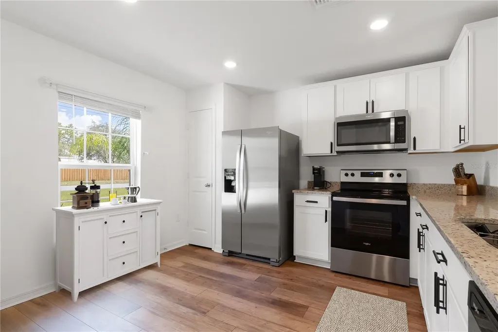 11380 Old Squaw Avenue Weeki Wachee FL 34614