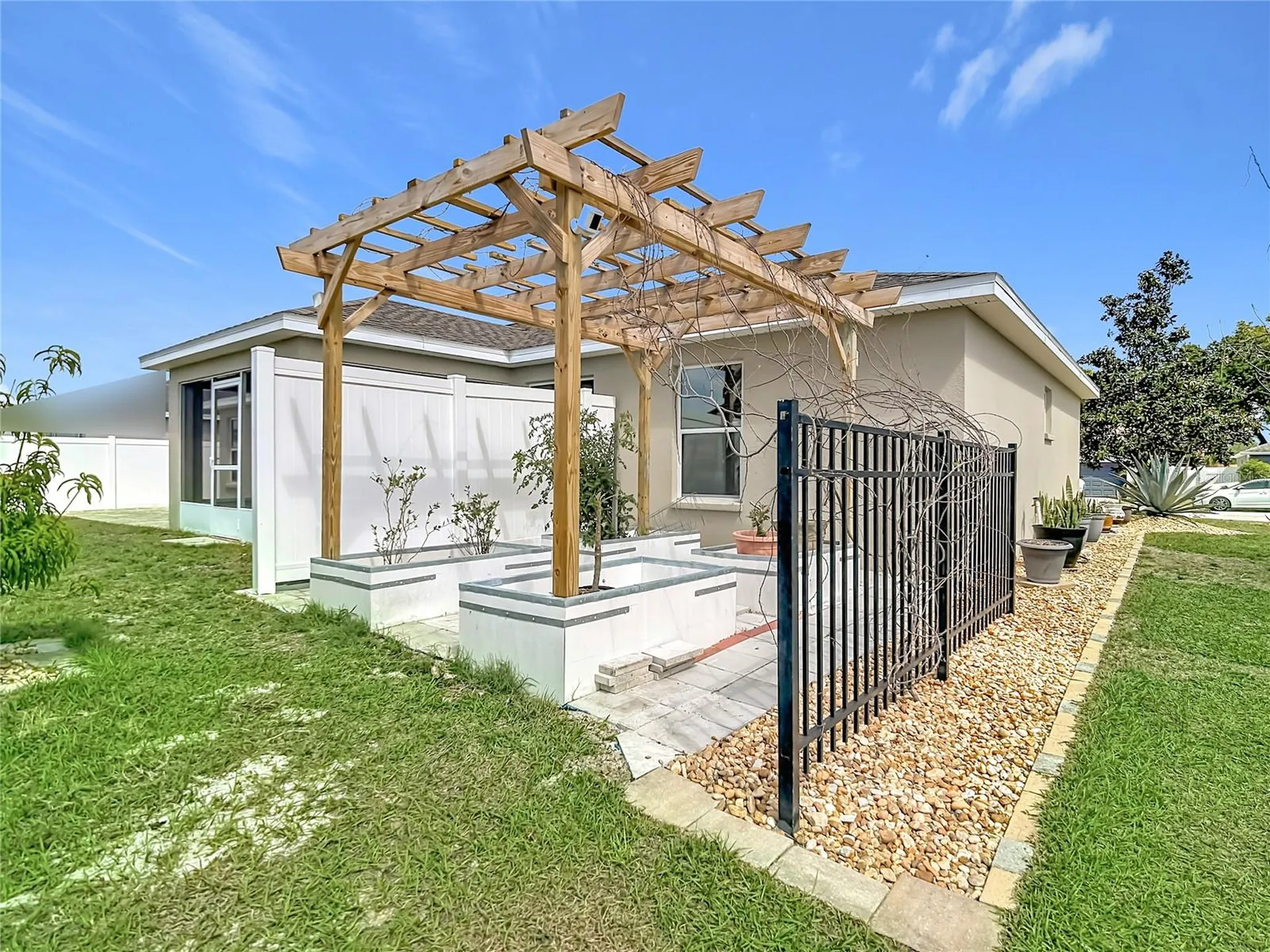 2249 Country Manor Street Bartow FL 33830