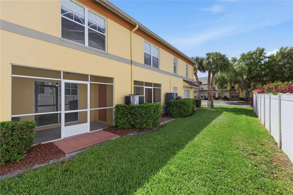 3871 Mariner Drive St Petersburg FL 33705