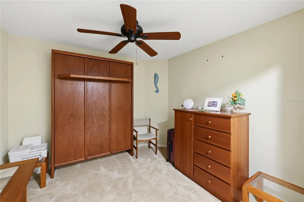 3871 Mariner Drive St Petersburg FL 33705