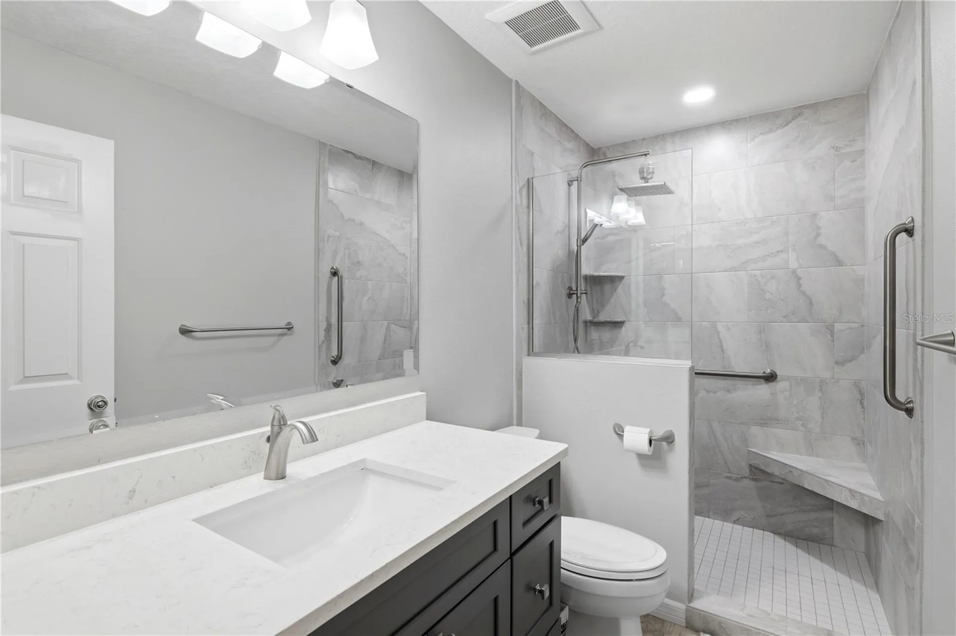 3871 Mariner Drive St Petersburg FL 33705