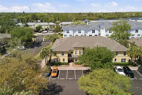 3871 Mariner Drive St Petersburg FL 33705