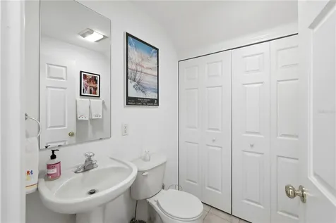 3871 Mariner Drive St Petersburg FL 33705