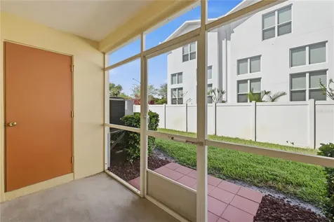 3871 Mariner Drive St Petersburg FL 33705
