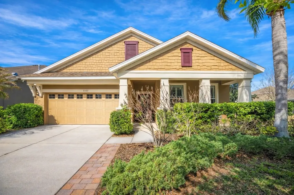 5323 Crosscourt View Drive Lithia FL 33547