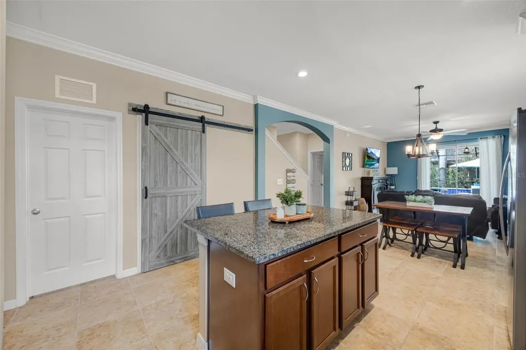 5323 Crosscourt View Drive Lithia FL 33547