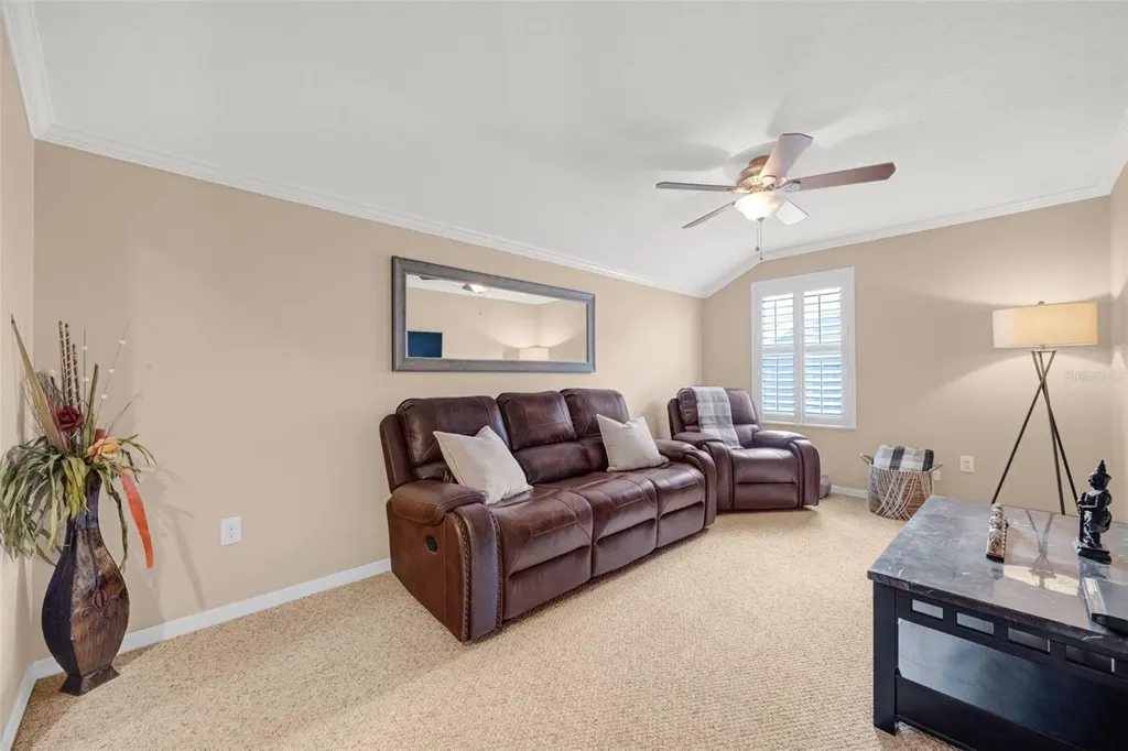 5323 Crosscourt View Drive Lithia FL 33547