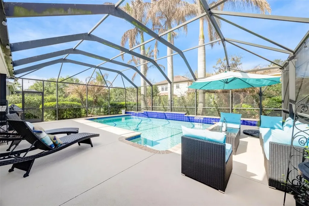 5323 Crosscourt View Drive Lithia FL 33547