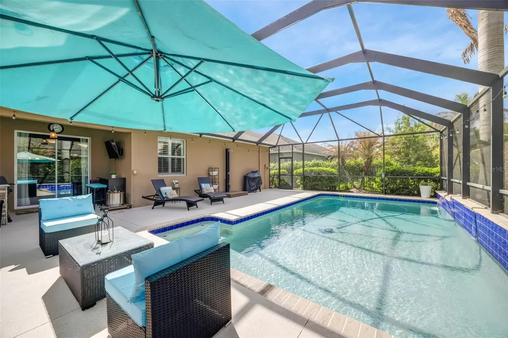 5323 Crosscourt View Drive Lithia FL 33547