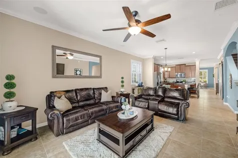5323 Crosscourt View Drive Lithia FL 33547