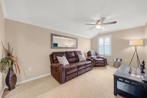 5323 Crosscourt View Drive Lithia FL 33547