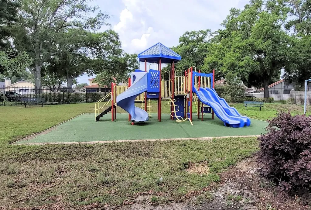 1710 Tropicana Way Valrico FL 33594