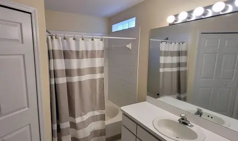 1710 Tropicana Way Valrico FL 33594