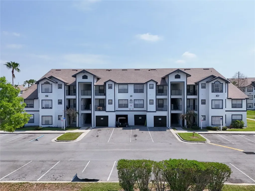 2213 Grand Cayman Court Kissimmee FL 34741