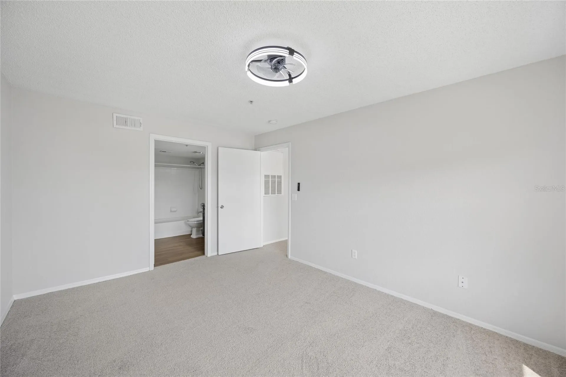 2213 Grand Cayman Court Kissimmee FL 34741