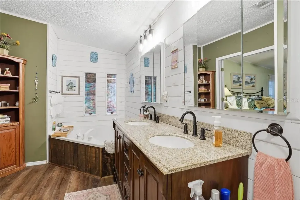 1001 Starkey Road Largo FL 33771