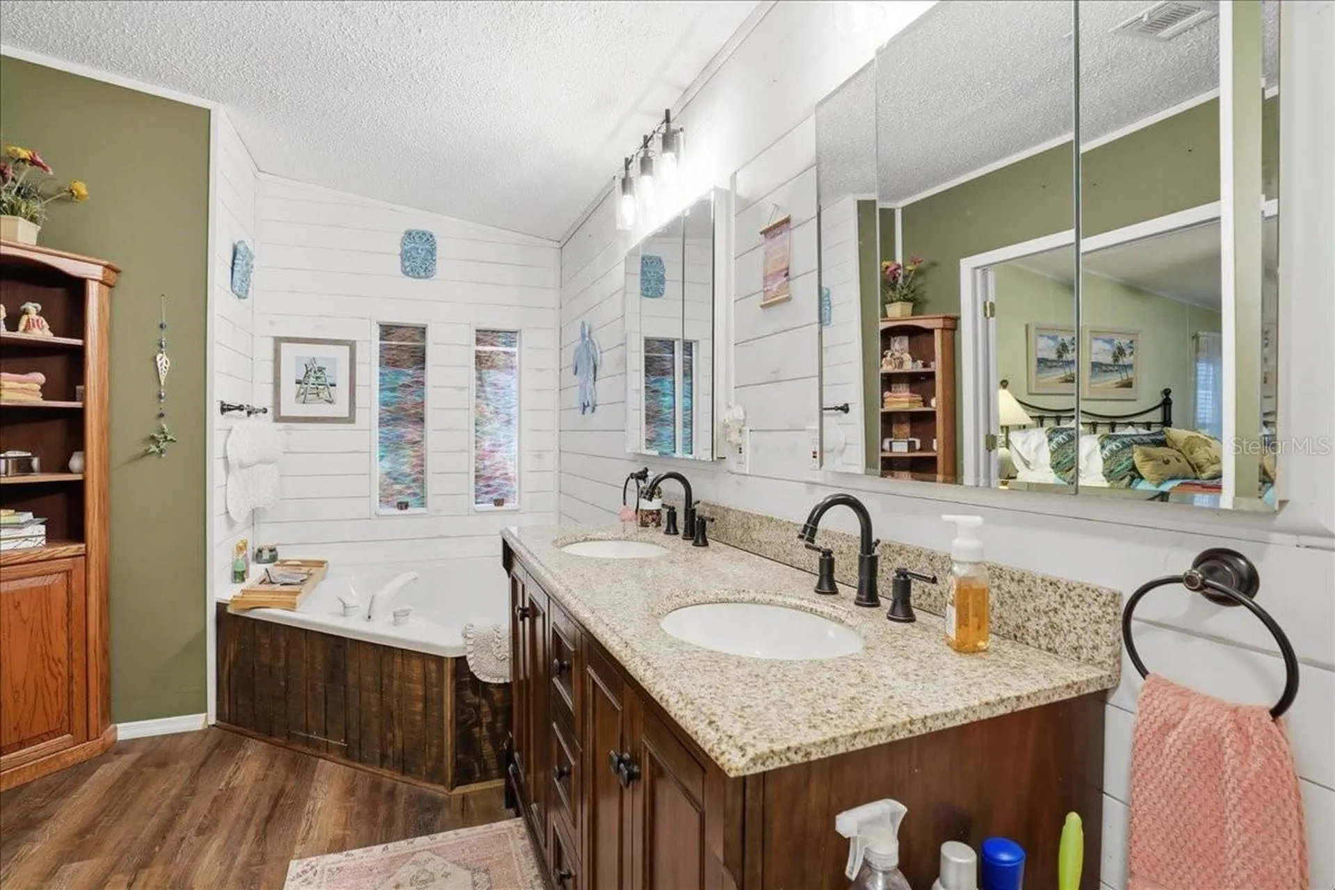 1001 Starkey Road Largo FL 33771