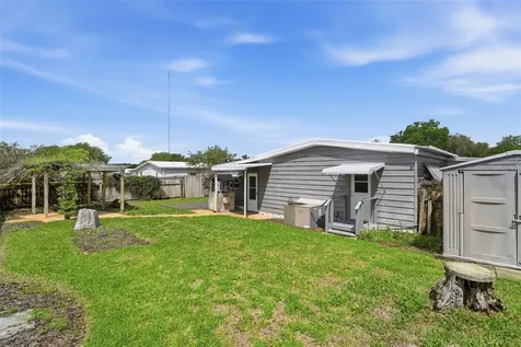 142 Florence Boulevard Debary FL 32713