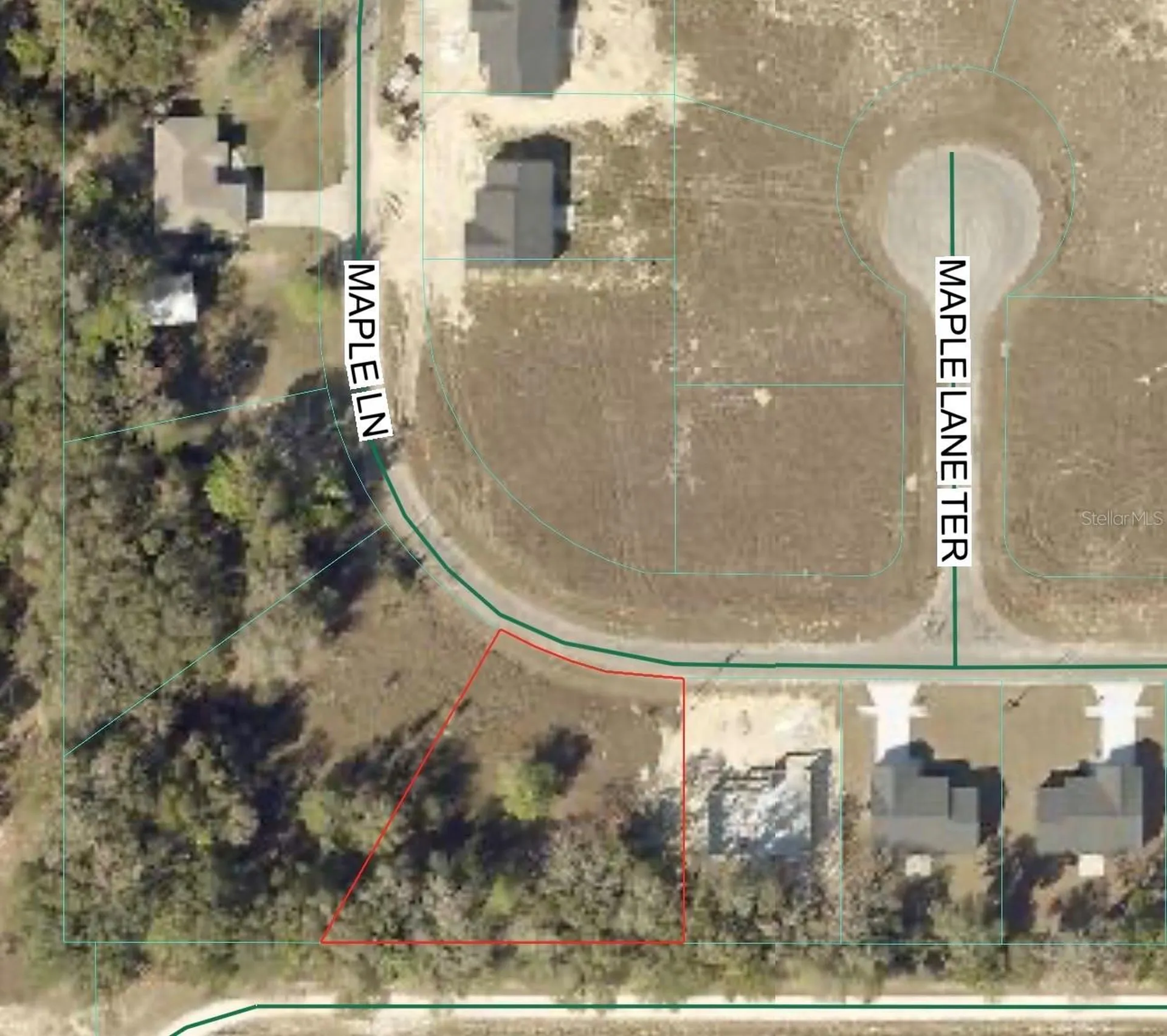 Maple Lane Ocklawaha FL 32179