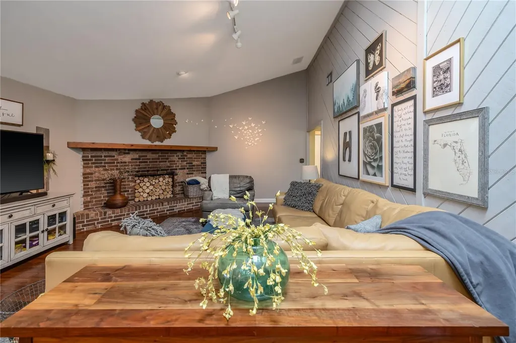 379 Oakridge Road Ormond Beach FL 32174