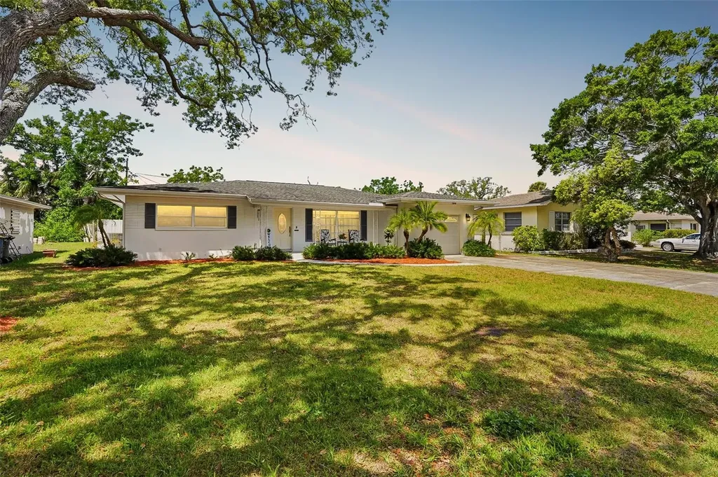 700 Spencer Avenue Clearwater FL 33756