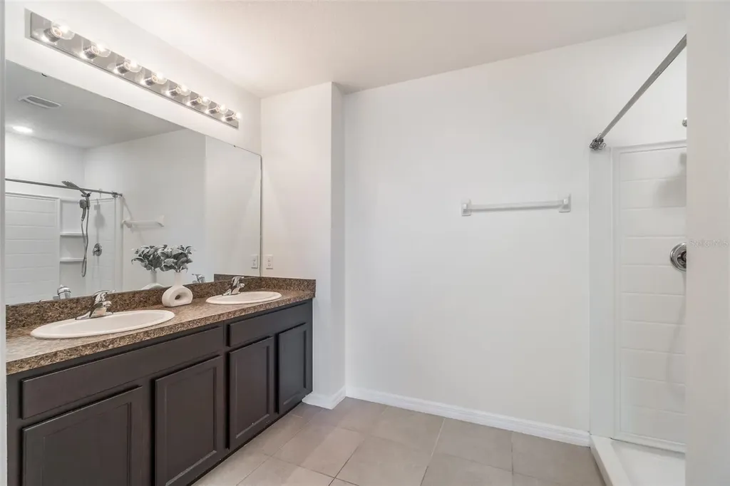 210 Cinnamon Bark Place Valrico FL 33594