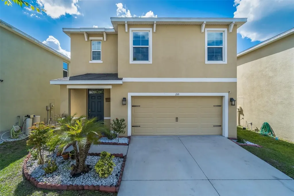 210 Cinnamon Bark Place Valrico FL 33594