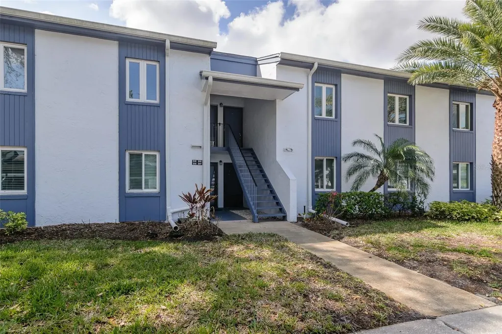207 Cypress Lane Oldsmar FL 34677