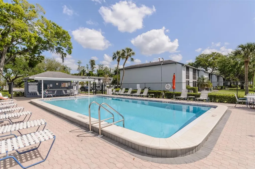 207 Cypress Lane Oldsmar FL 34677