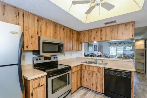 207 Cypress Lane Oldsmar FL 34677