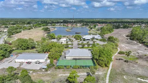 2037 Lynx Run North Port FL 34288