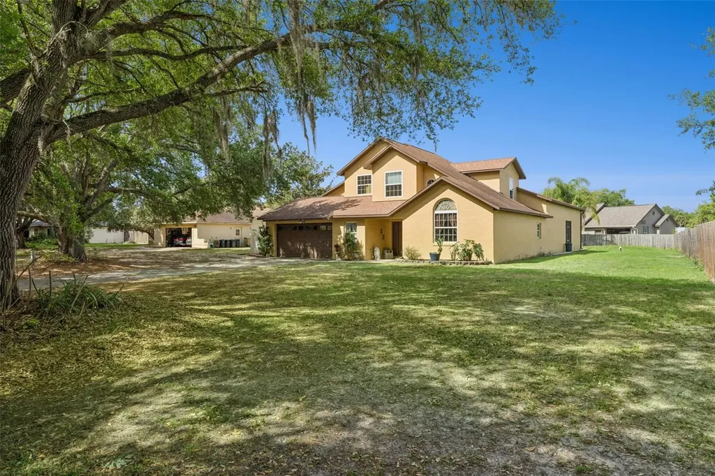 1714 Cheryl Lane Kissimmee FL 34744