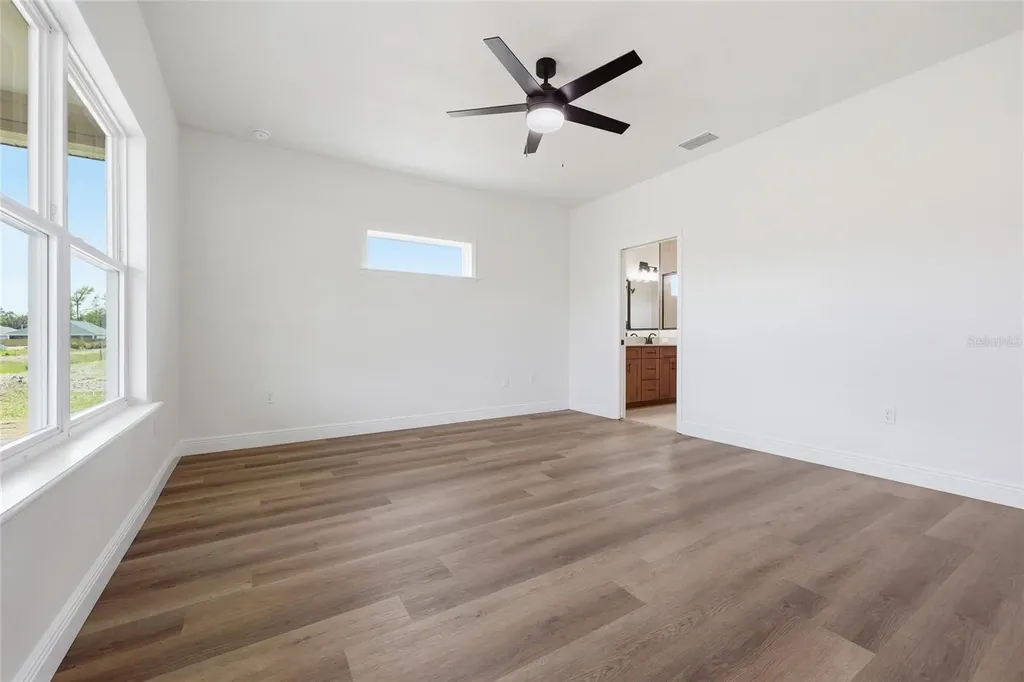 1049 SW 67th Way Gainesville FL 32607