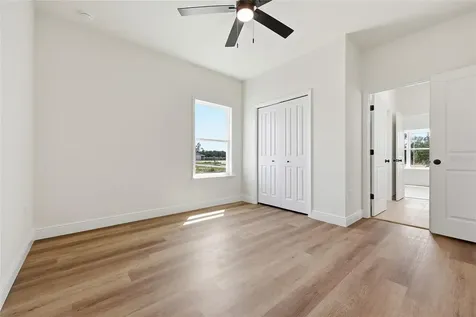 1049 SW 67th Way Gainesville FL 32607