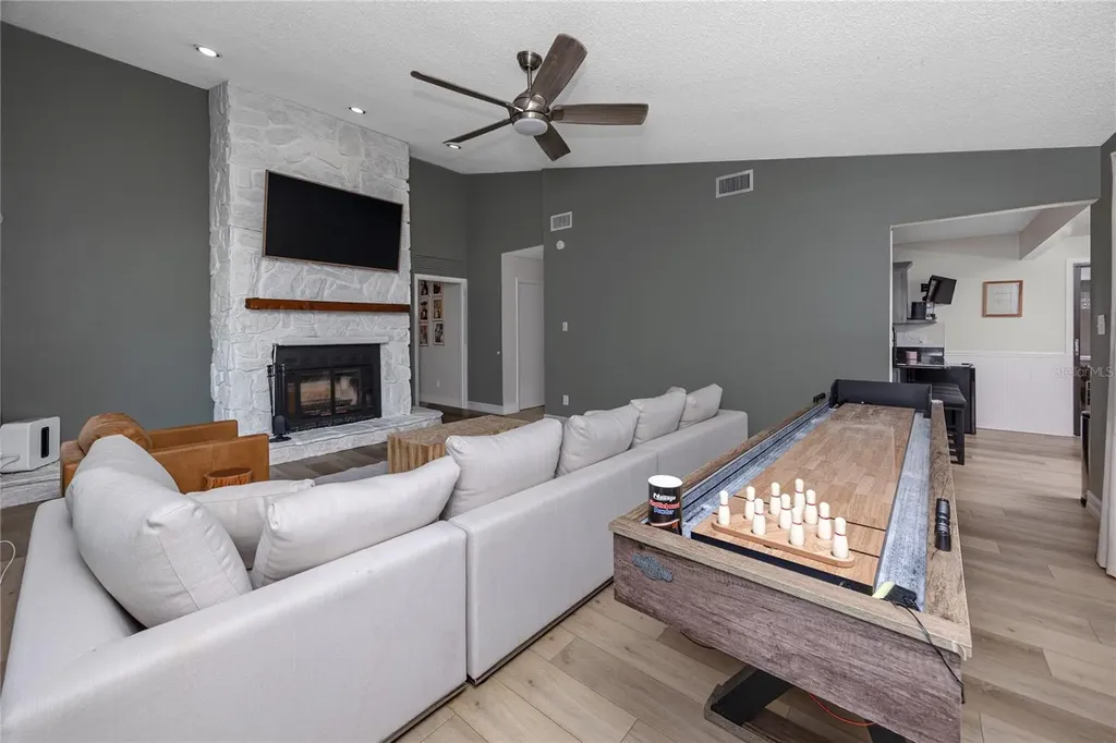 27 Summit Lane Safety Harbor FL 34695