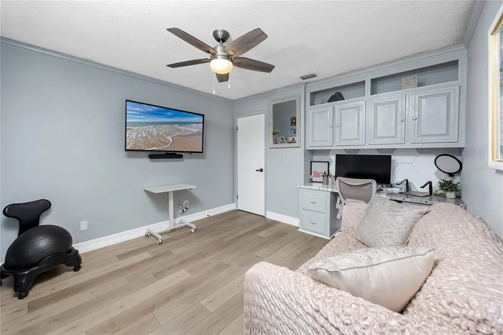 27 Summit Lane Safety Harbor FL 34695