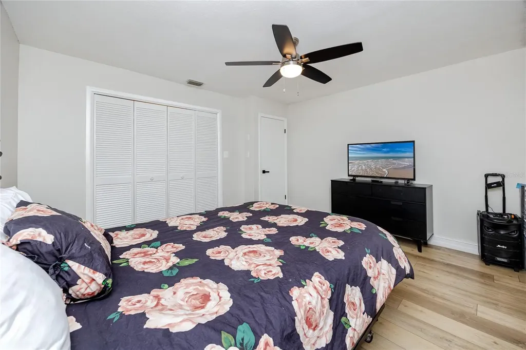27 Summit Lane Safety Harbor FL 34695