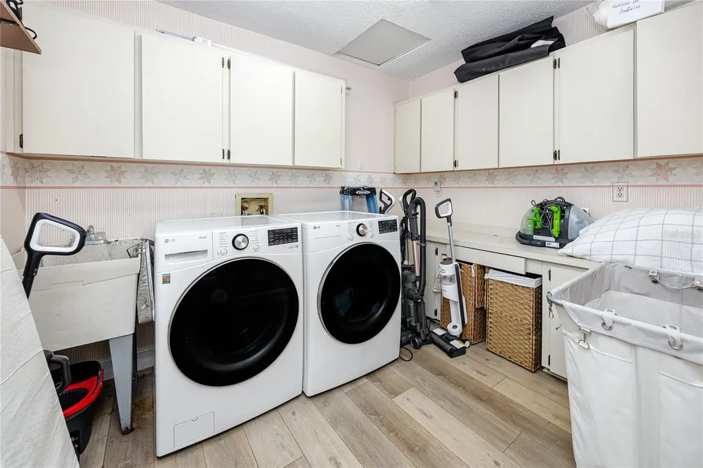 27 Summit Lane Safety Harbor FL 34695
