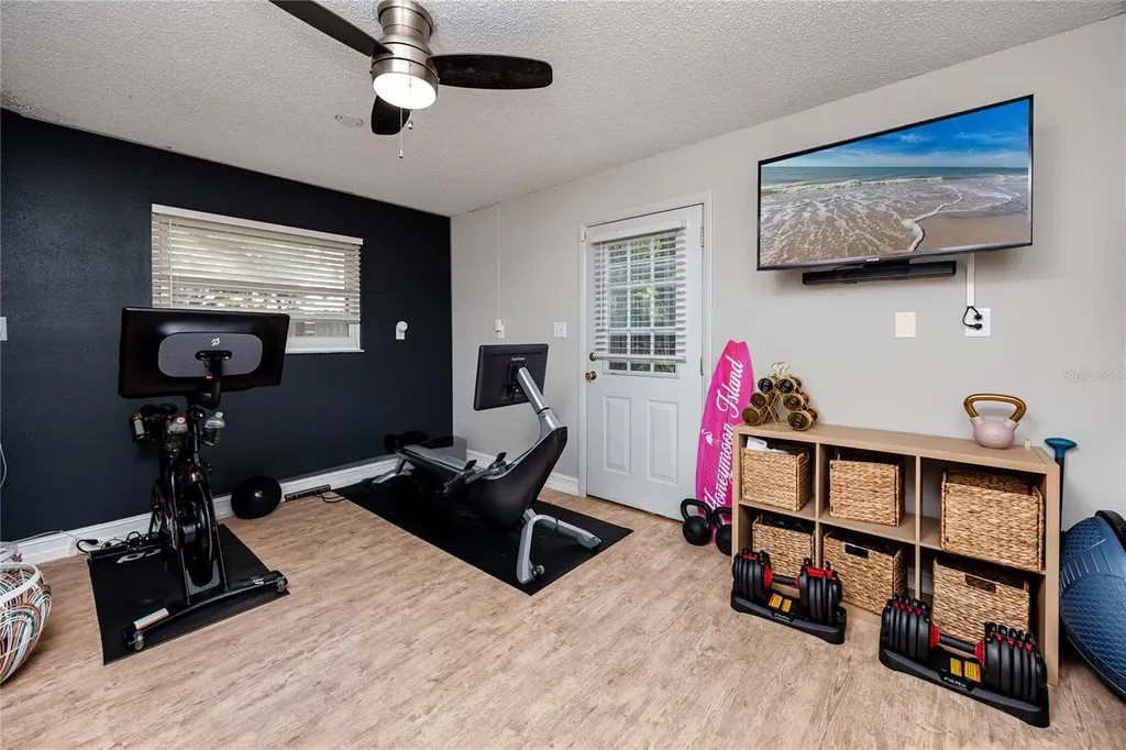 27 Summit Lane Safety Harbor FL 34695