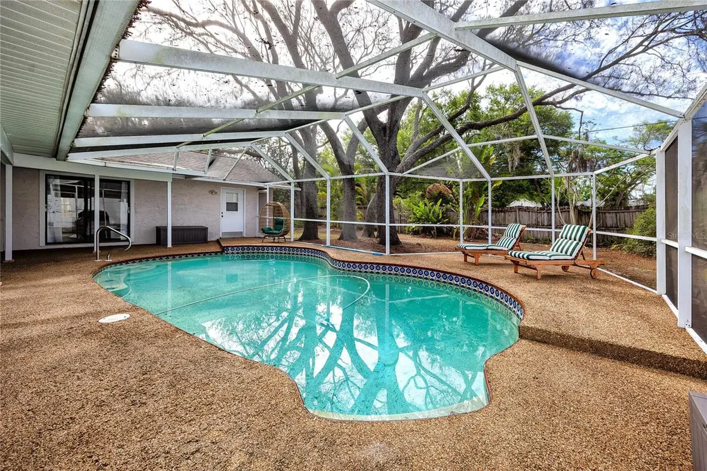 27 Summit Lane Safety Harbor FL 34695