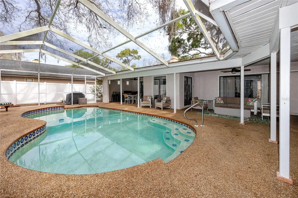 27 Summit Lane Safety Harbor FL 34695