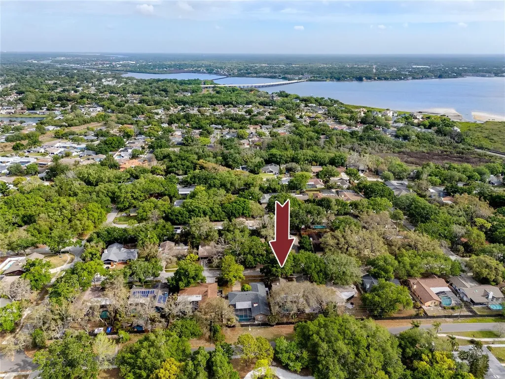 27 Summit Lane Safety Harbor FL 34695