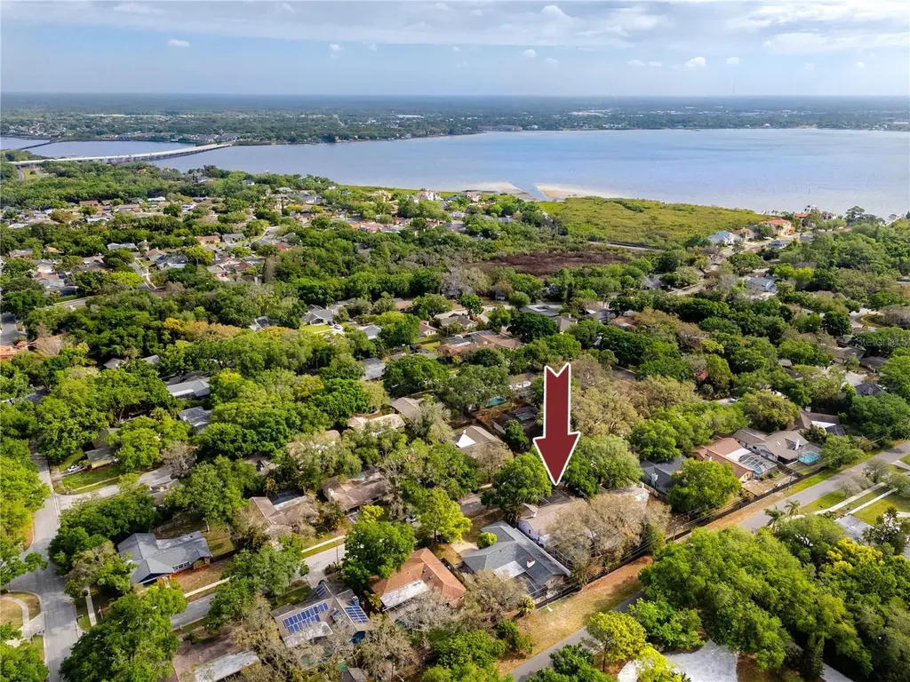 27 Summit Lane Safety Harbor FL 34695