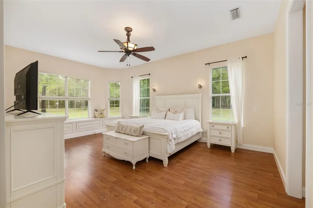 4318 SW 182nd Drive Newberry FL 32669