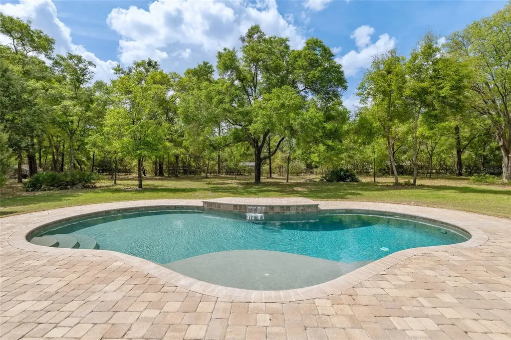 4318 SW 182nd Drive Newberry FL 32669