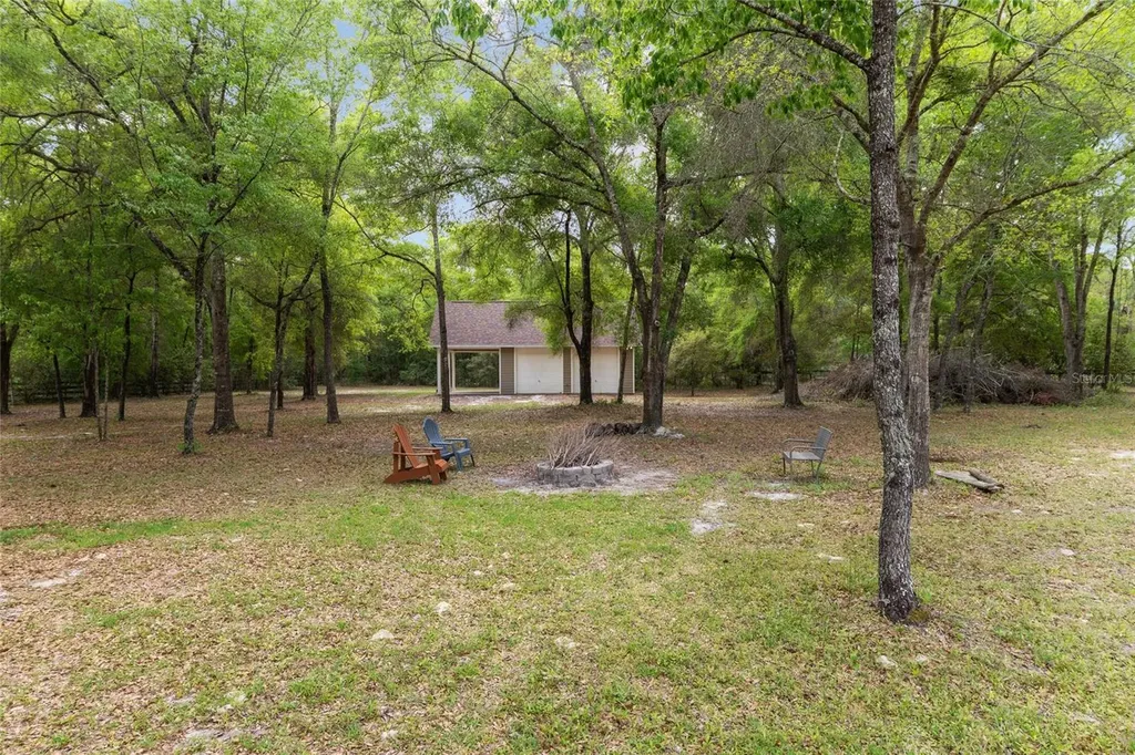 4318 SW 182nd Drive Newberry FL 32669