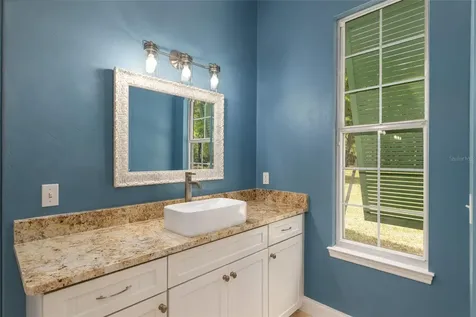 4318 SW 182nd Drive Newberry FL 32669