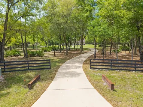 4318 SW 182nd Drive Newberry FL 32669