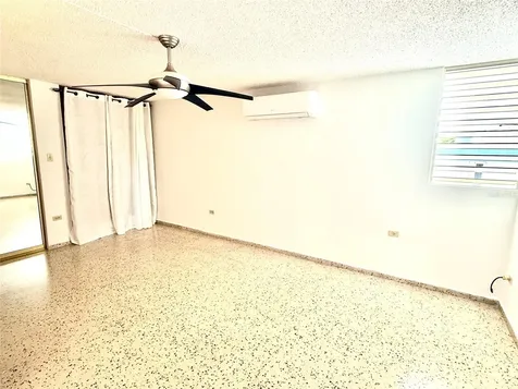 E-10 Alturas De Santa Maria Guaynabo PR 00969